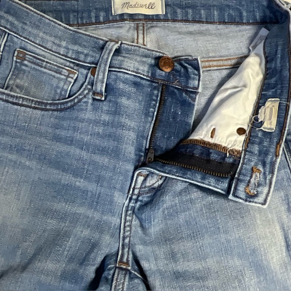 Madewell Petite 9" High-Rise Skinny Jeans: Destructed-Hem Edition Size 26S J0552 - Picture 5 of 5